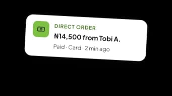 A direct-order alert card showing the amount, the customer name and that the order was paid by card two minutes ago.