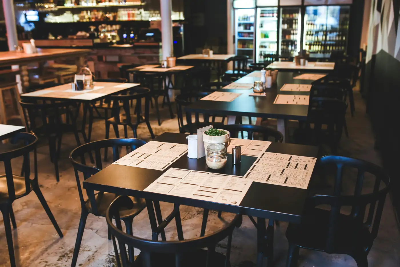 A busy restaurant dining room during service